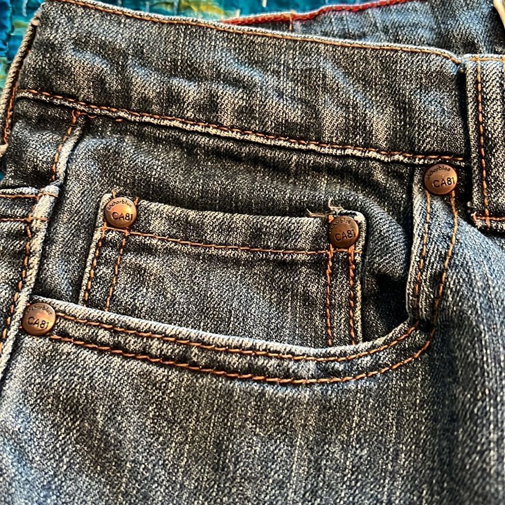 ANCHOR BLUE women’s skinny jeans. 30 x 32. Medium blue wash. - Picture 6 of 10
